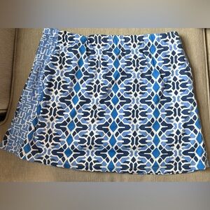 Elegant Blue and White Geometric Skort